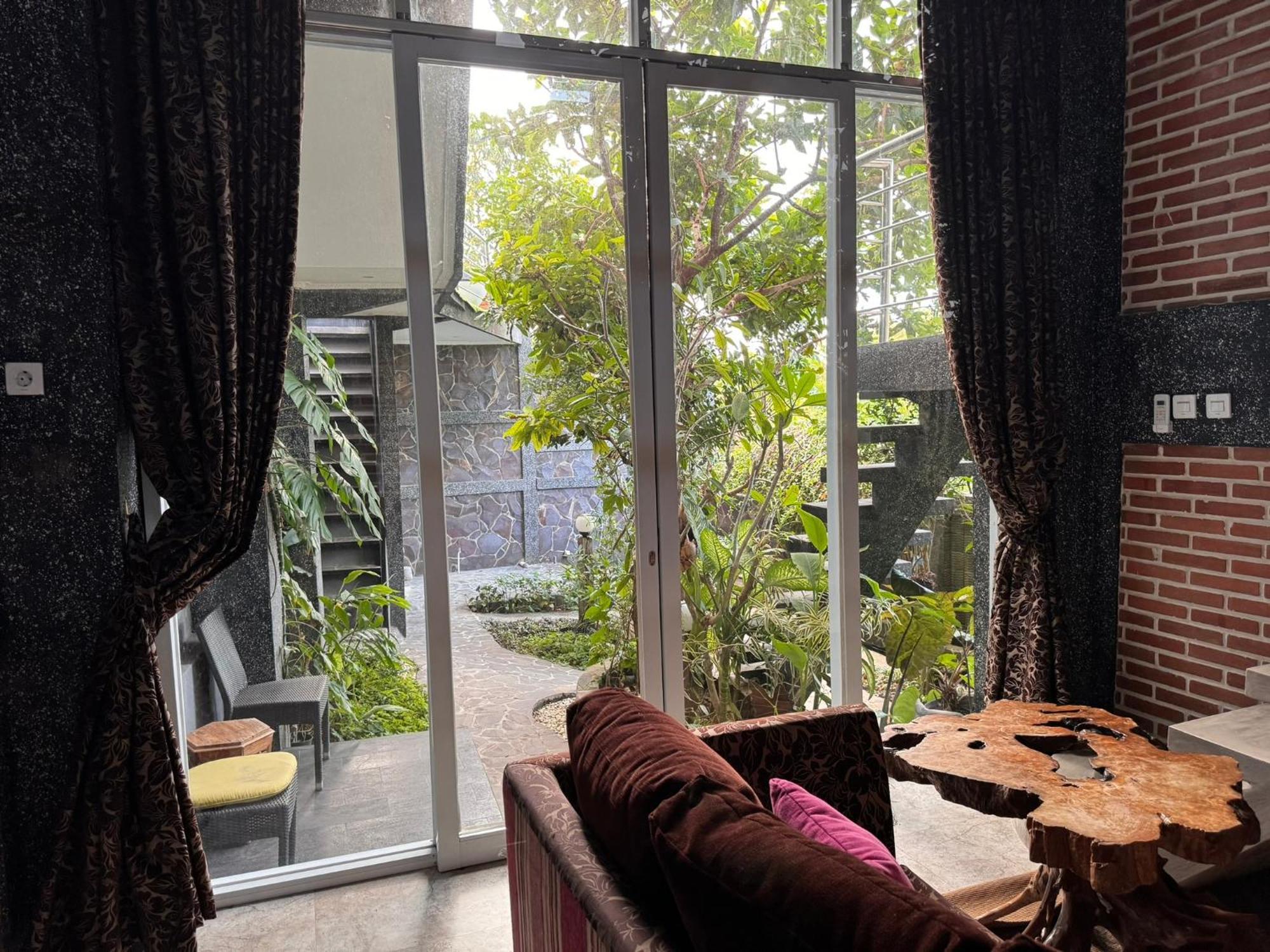 Giri Hill Homestay Nusa Dua  Exterior photo